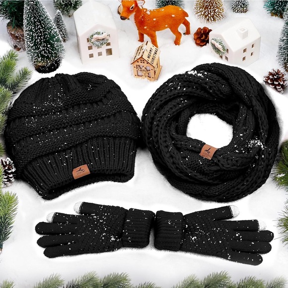 Elegant Black Knit Hat and Scarf Set main image 4